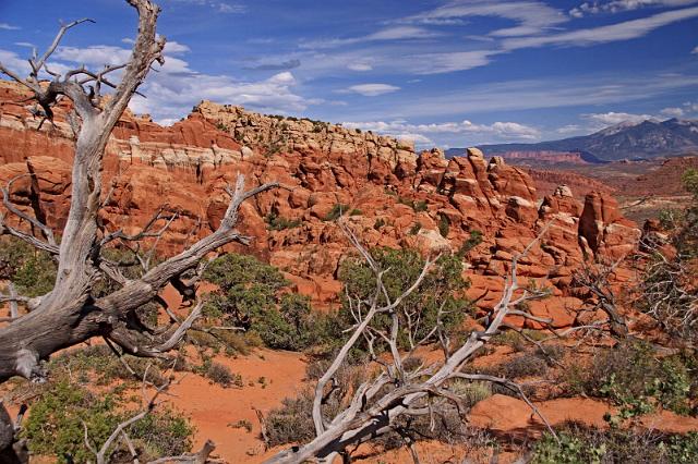 007 arches national park, fiery furnace.JPG